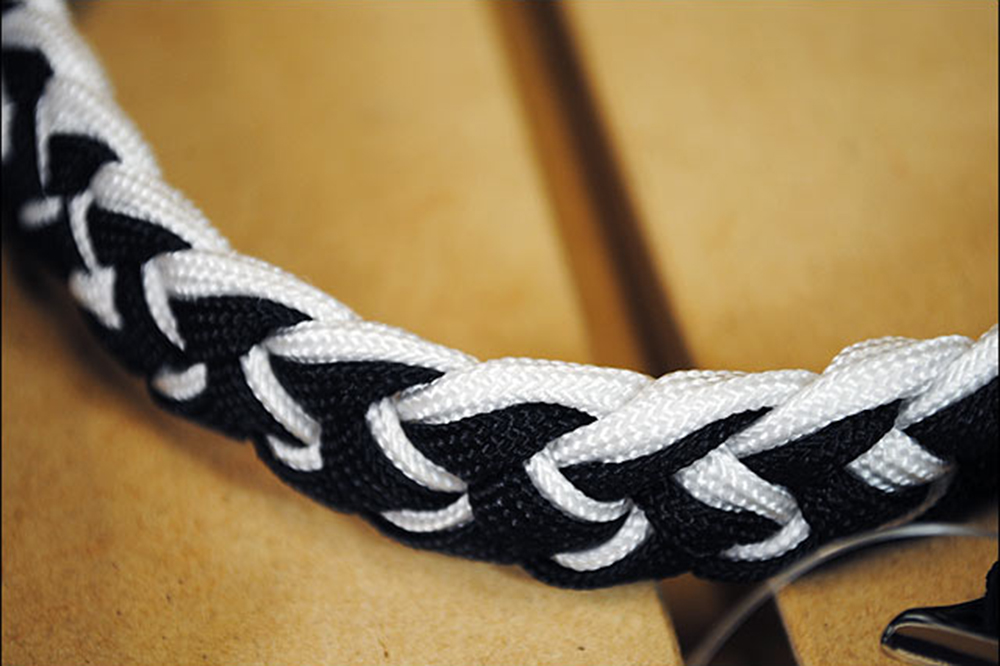 Hilason Braided Poly Barrel Horse Racing Reins Flat W// Easy Grip Knots 1/" X 8Ft