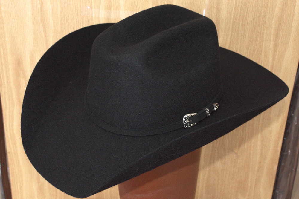 black cowgirl hat with crown