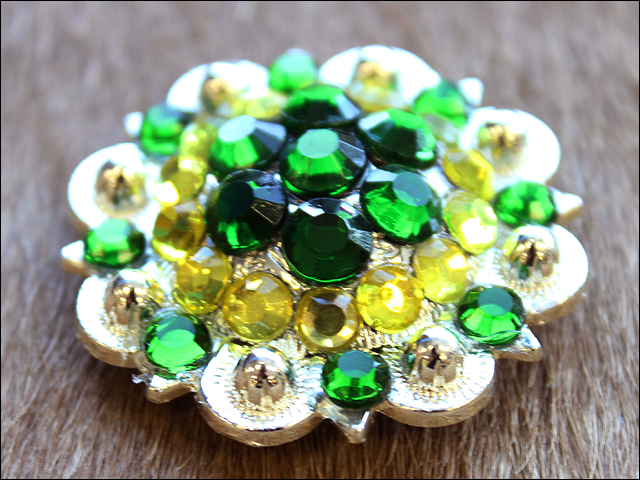 Conchos Berry Vidrio Estrás Artesanal 78HS Bling 1,5" Silla de montar de caballo Tack Western - Imagen 132 de 181